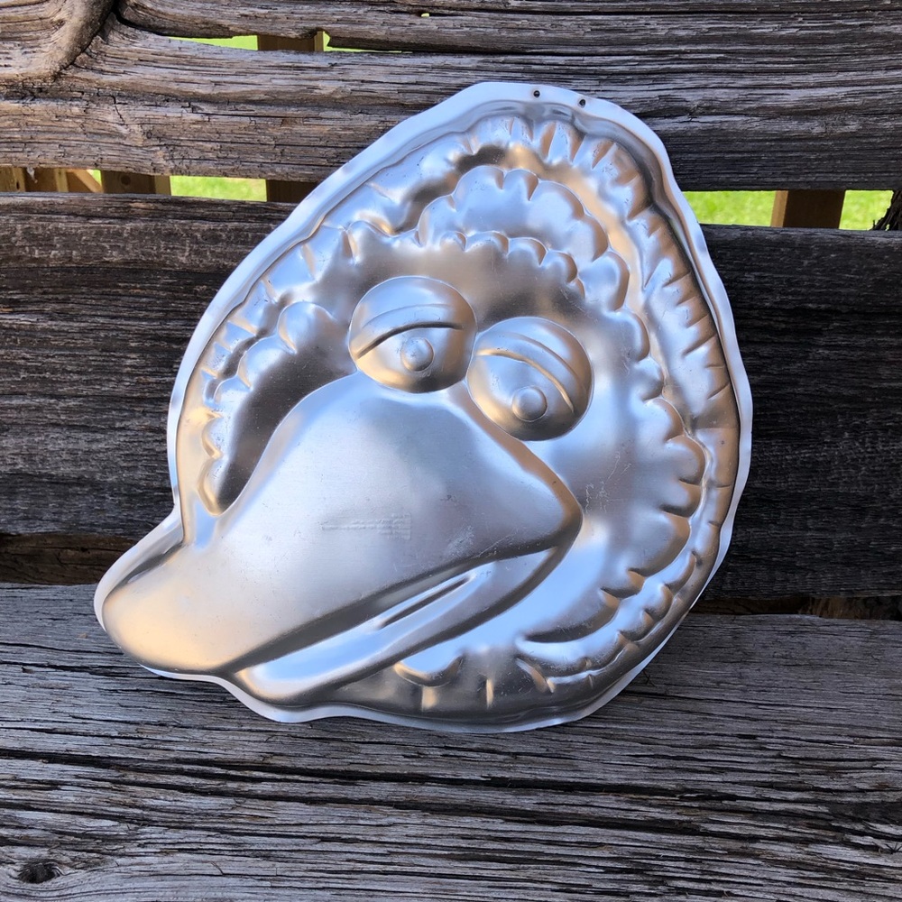 Vintage Wilton Big Bird head Cake Pan molded aluminum 1977 Sesame Street 70s💛